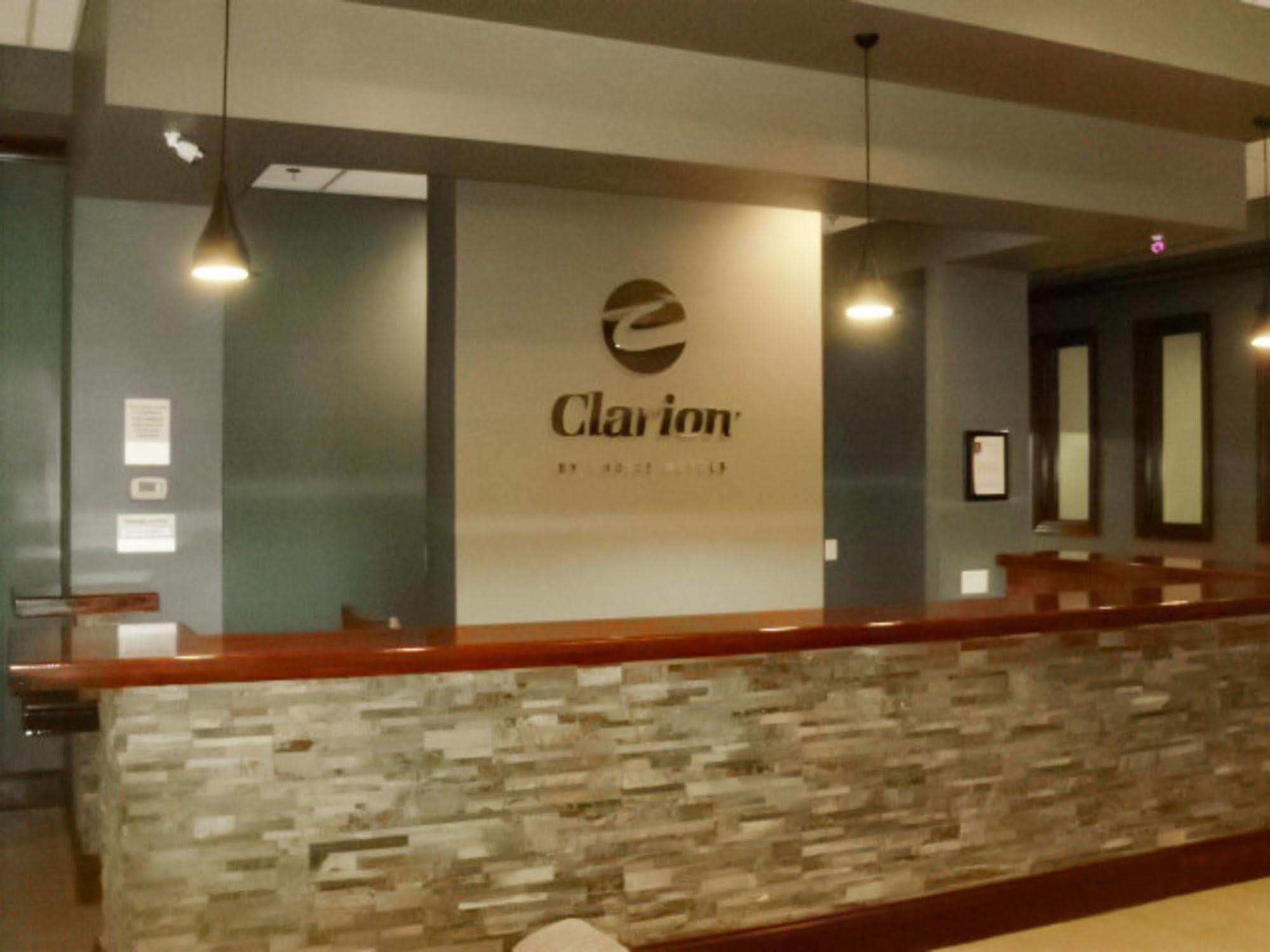 Clarion Inn Belle Vernon Buitenkant foto